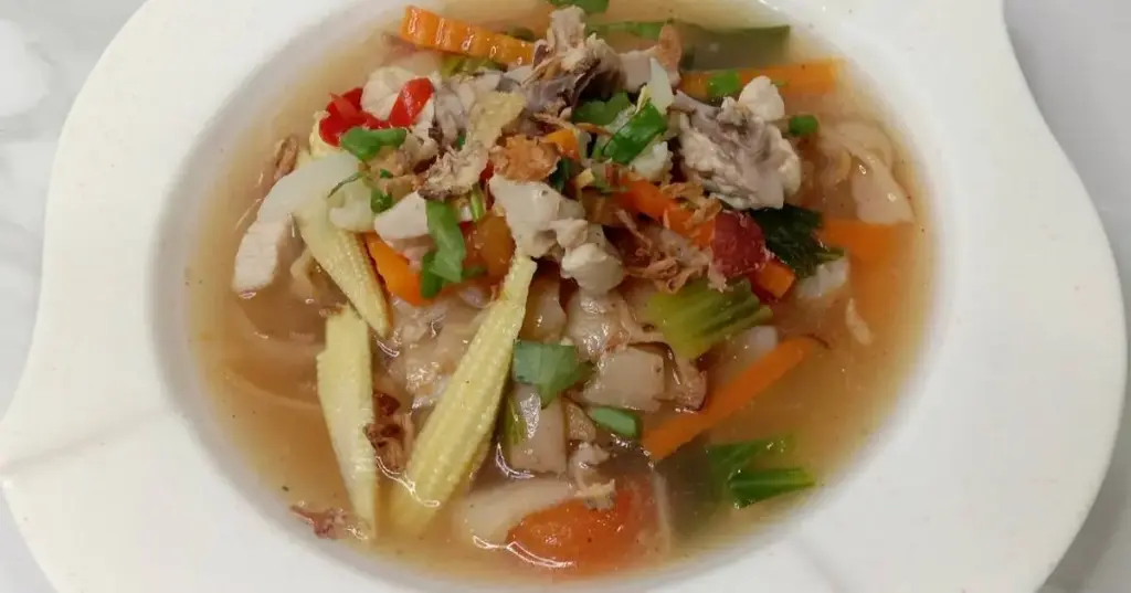 LADNA KEOW TEOW MEE HOON CHICKEN