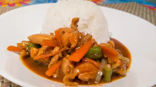 Nasi Putih + Ayam Paprik 