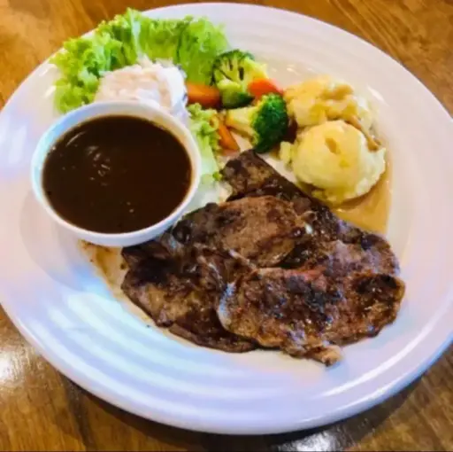 BLACK PEPPER STEAK