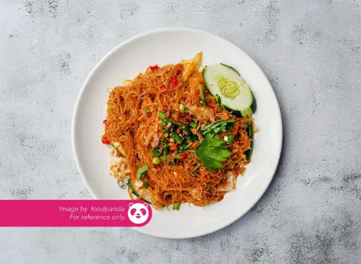 TOMYAM MEE/MEEHUN GORENG CHICKEN